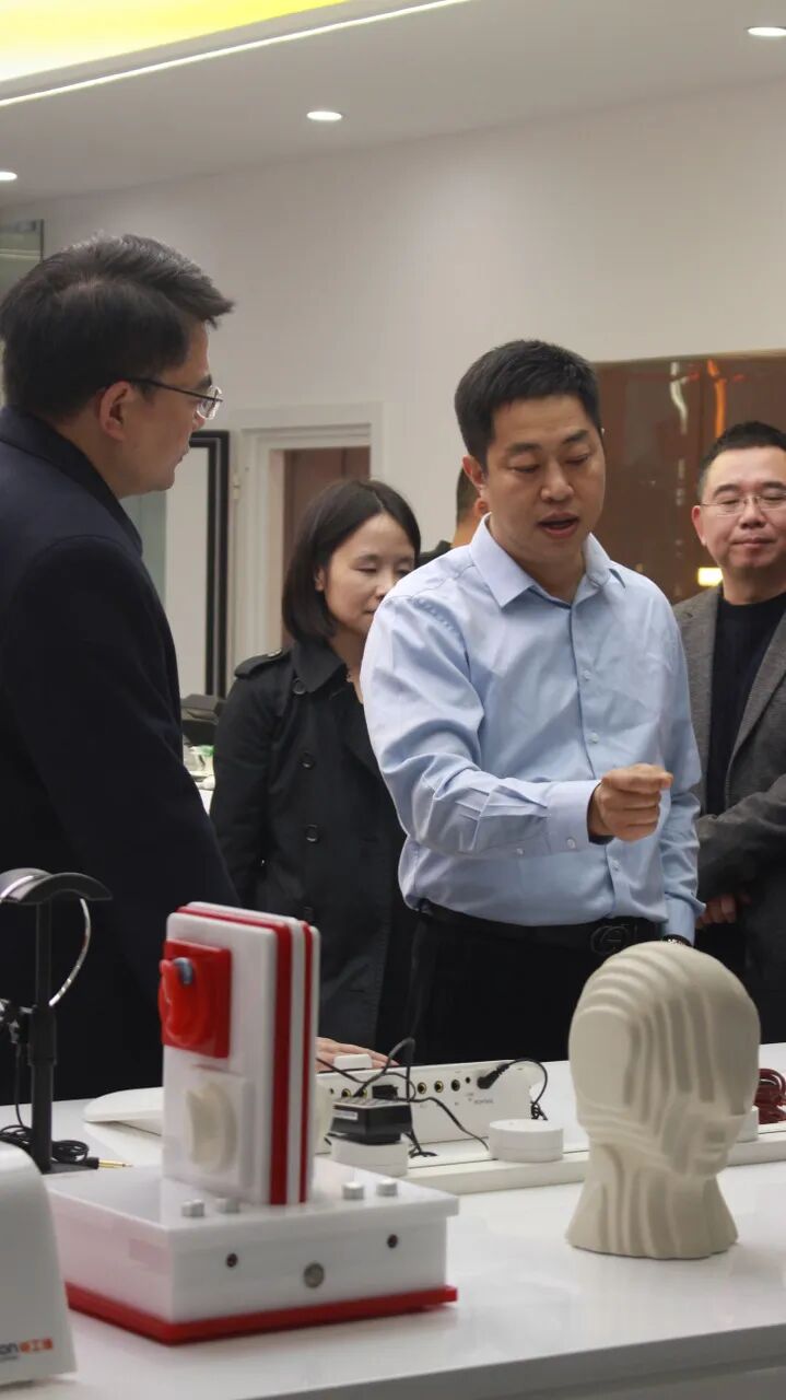 欢迎杭州市滨江区长河街道柴书记一行莅临指导-杭州听工场科技有限公司