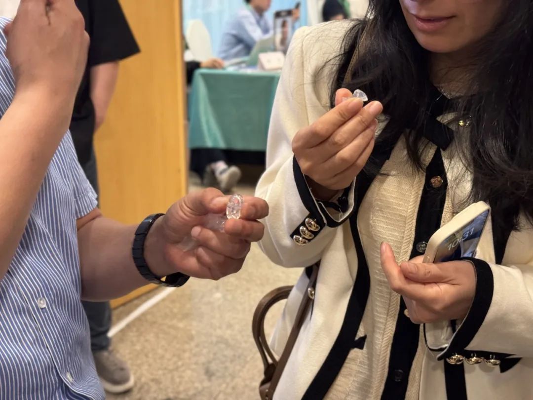 Tingoton Presents New Products at a Shanghai Hearing-Health Conference